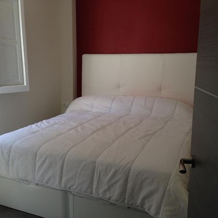 Apartamentos Valentina Deluxe 3000 Granada Bagian luar foto