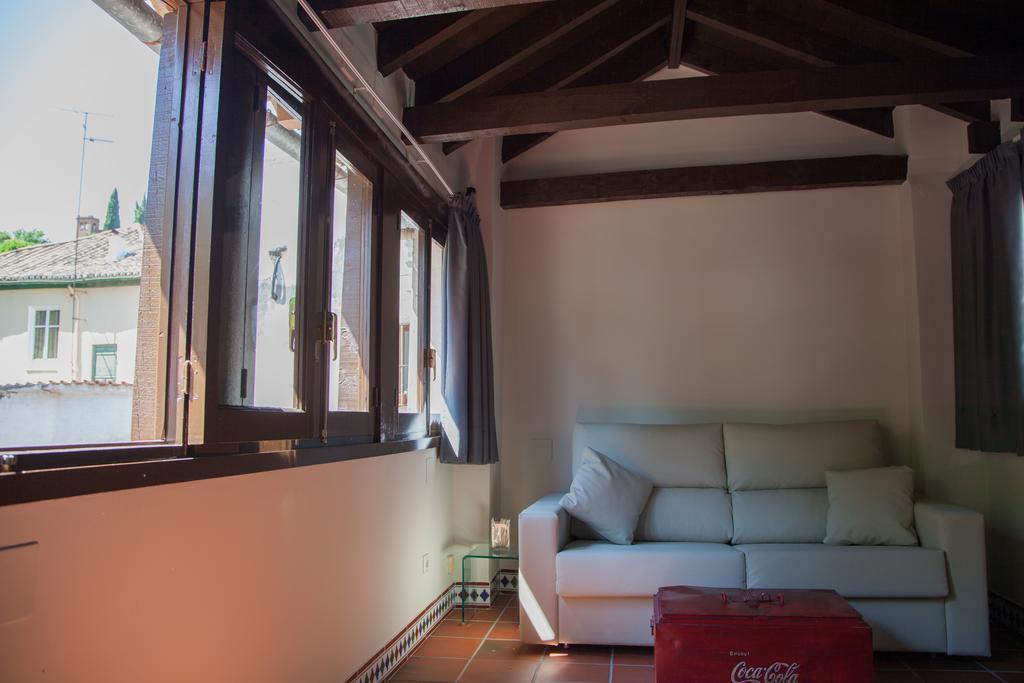 Apartamentos Valentina Deluxe 3000 Granada Ruang foto