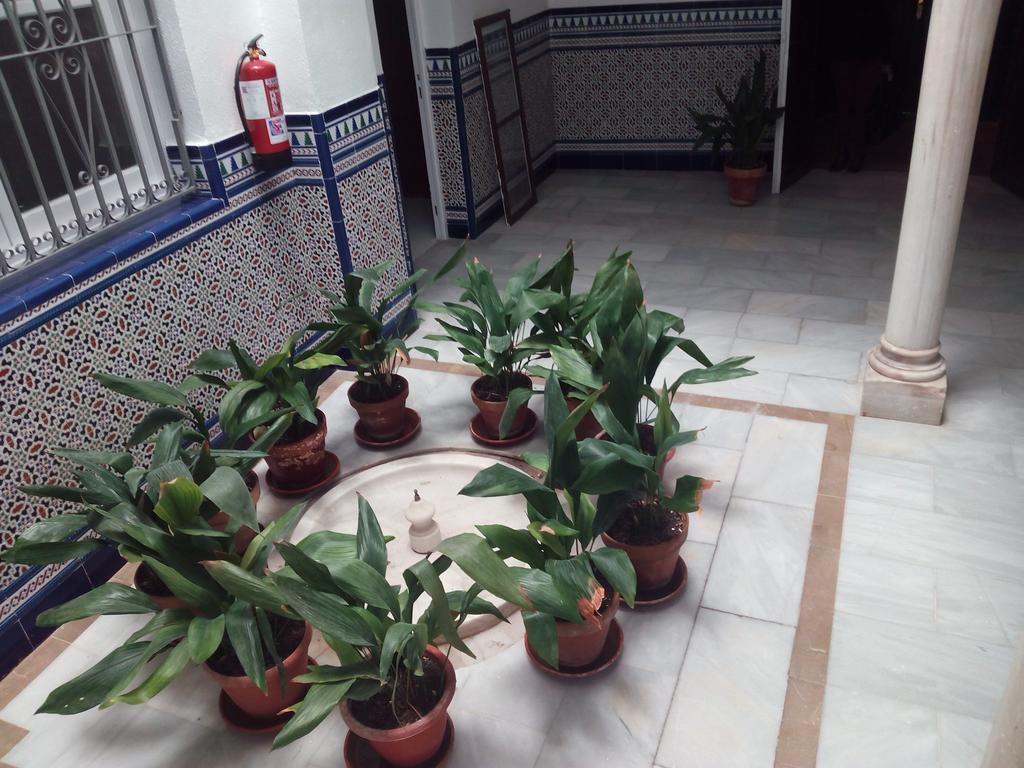 Apartamentos Valentina Deluxe 3000 Granada Ruang foto