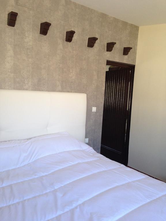 Apartamentos Valentina Deluxe 3000 Granada Ruang foto