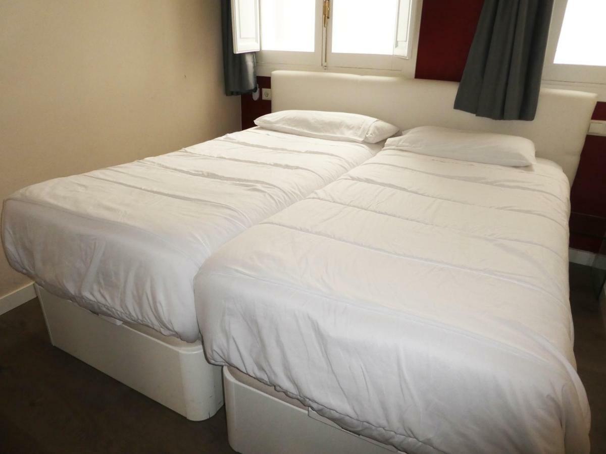 Apartamentos Valentina Deluxe 3000 Granada Bagian luar foto